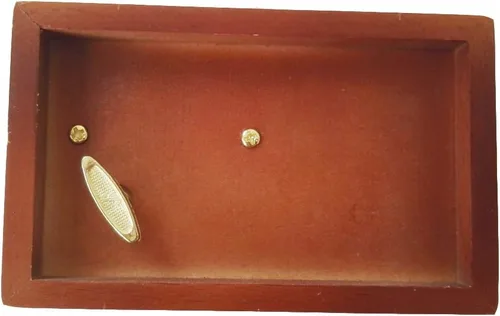 Vista 8 de FnLy Caja musical de madera con cuerda de encaje antiguo de 18 notas con movimiento chapado en oro, música de Elfen Lied Dorado