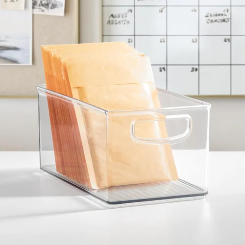 Vista 8 de iDesign - Contenedor apilable de plástico transparente, organizadores de cocina y almacenamiento para refrigerador y despensa Organizadores