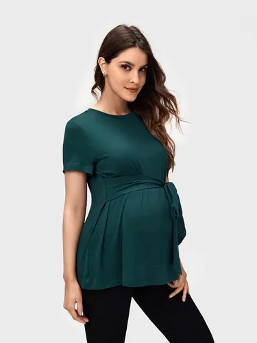 Vista 4 de OYOANGLE Camisetas básicas de maternidad para mujer, con lazo frontal, manga corta, cuello redondo, peplum