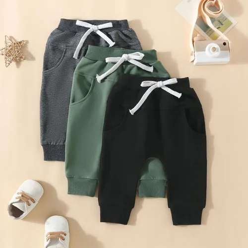 Vista 2 de sweetyhouse Pantalones para bebé niño pequeño, paquete de 3 unidades, pantalones deportivos casuales de otoño, color sólido, bolsillo cintura