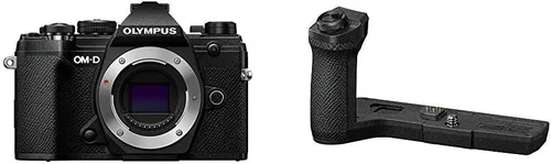 Vista 5 de OM SYSTEM Olympus OM-D E-M5 Mark III Cuerpo Plateado con Lente M.Zuiko Digital ED 12-45mm F4.0 PRO Negra Kit