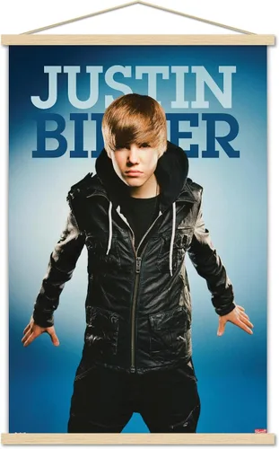 Vista 16 de Trends International Justin Bieber - Fly Wall Poster, 14.725" x 22.375", Barnwood Framed Version