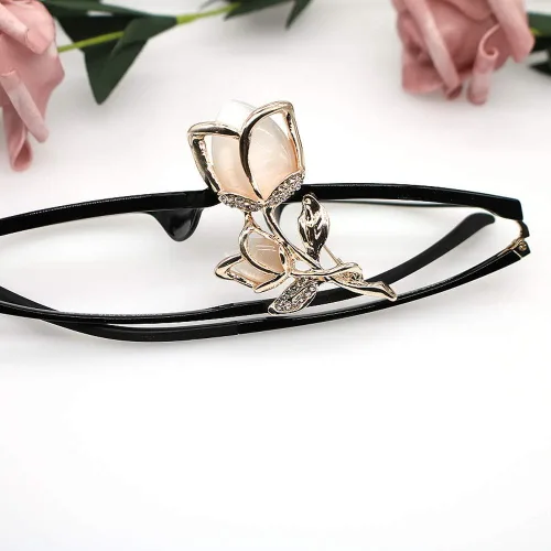 Vista 6 de Broche de cristal creado con diamantes de imitación de cristal rosa flor de moda Pin regalo mujeres niñas oro rosa
