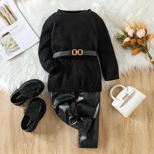 Vista 2 de Conjunto de ropa de manga larga con cuello redondo y pantalones de piel sintética para niñas pequeñas