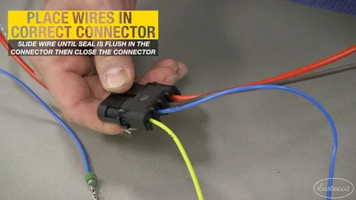 Vista 6 de Eastwood Crimp-Right - Kit de crimpado de conector hermético para virola de crimpado, alicates de crimpado, pelacables y conectores Kit