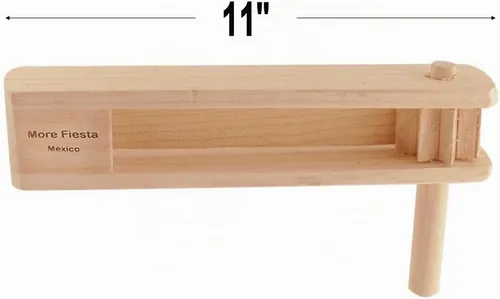Vista 2 de Matraca mexicana de madera grande - Trinquete de 11" de largo