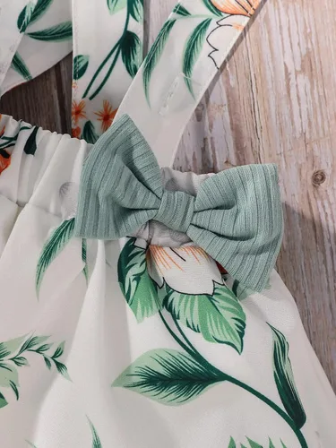 Vista 4 de MakeMeChic Conjunto de 3 piezas para bebé niña con volantes de manga corta y lazo frontal con diadema
