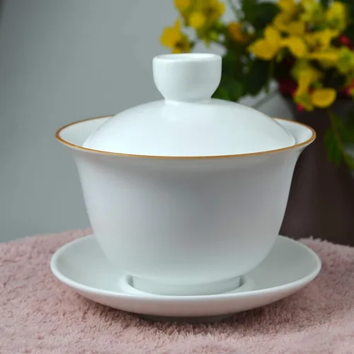 Vista 5 de Liang baobao Gaiwan - Taza de té de porcelana de 8 onzas, color blanco esmaltado con borde dorado, sopera china de gongfu, taza de té de gongfu