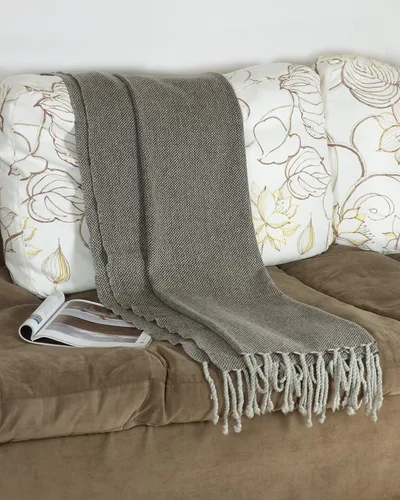 Vista 4 de REALITY&FANTASY Manta de lana con flecos a la rodilla para sofá, cama, viajes al aire libre
