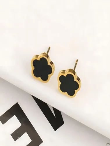 Vista 6 de RAFYZY Lucky Clover - Collar de trébol chapado en oro de 18 quilates y aretes para mujer, diseño de trébol de la suerte, juego de joyería simple