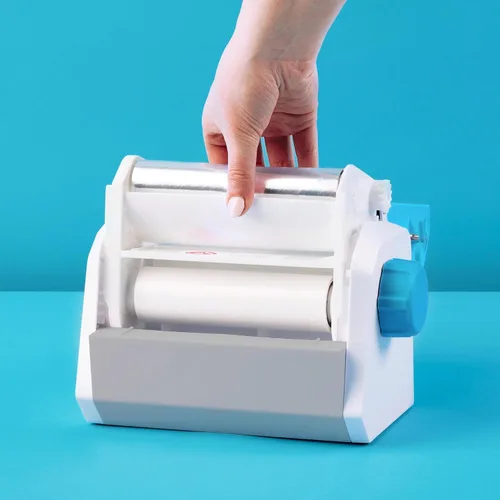 Vista 5 de Máquina para crear stickers Xyron 150" X" de varios colores, azul y blanco, 5 pulgadas