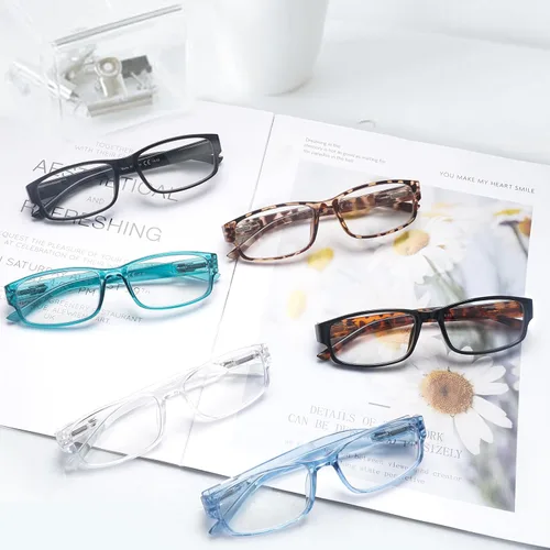 Vista 7 de Paquete de 6 lentes de lectura con bloqueo de luz azul, lectores de bisagra de resorte para mujeres y hombres, anteojos anti UV con 6 fundas de cuero