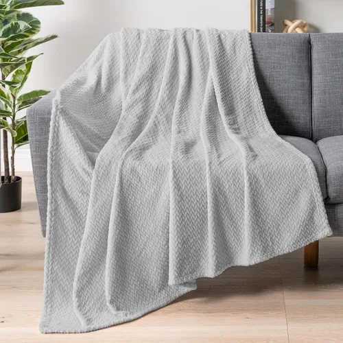 Vista 30 de PAVILIA - Manta de forro polar suave y sólida de color negro para sofá, mantas ligeras y mullidas y cálidas para cama, manta de franela mullida
