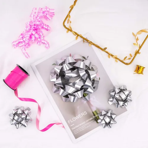 Vista 8 de WRAPAHOLIC Surtido de 19 lazos de regalo, 16 lazos de regalo de varios colores (rosa, blanco, plateado), 2 cintas rizadoras prensadas, 1 lazo rizado