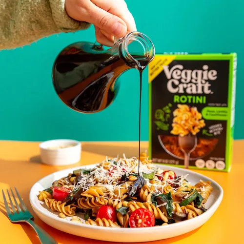 Vista 7 de Veggiecraft Farms Rotini Pasta - Nueva receta mejorada - Pasta proteica, pasta de lentejas con coliflor y guisantes, fideos altos en proteínas, baja