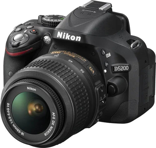 Vista 3 de Nikon D5200 24.1 MP CMOS Digital SLR con 0.709-2.165 in f/3.5-5.6 AF-S DX VR NIKKOR Zoom Lens (negro) (Descontinuado por el fabricante)