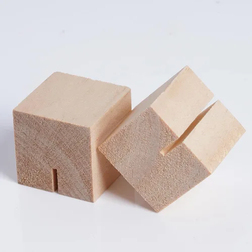 Vista 4 de 20 portatarjetas de madera para colocar tarjetas de mesa, soportes para letreros pequeños, tarjetero de madera rústica con tarjetas de papel marrón