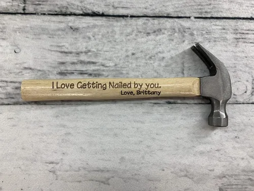 Vista 6 de Martillo grabado personalizado del día del padre, regalo de encargo de la manija de madera para papá