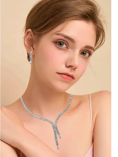 Vista 3 de Collar con colgante de circonita cúbica para niñas y mujeres, collar de letras delicadas para mujeres y niñas, conjunto de joyas para mujeres