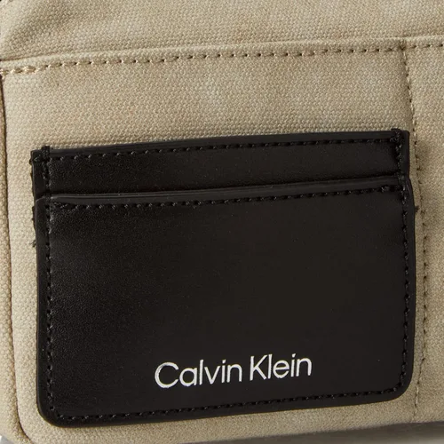 Vista 5 de Calvin Klein Womens Jana Novelty Convertible Crossbody Belt Bag