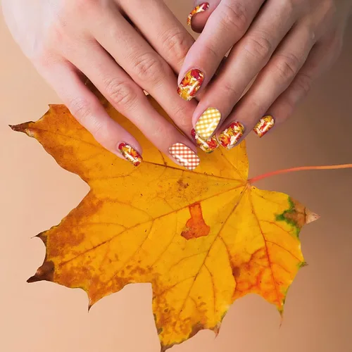 Vista 5 de 12 hojas de calcomanías completas de otoño, tiras de esmalte de uñas de otoño, calcomanías autoadhesivas de arte de uñas de hoja de arce con 2 limas
