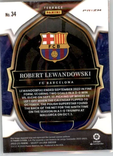 Vista 2 de Carta oficial de fútbol Panini La Liga Select Purple Mojo #34 Robert Lewandowski FC Barcelona Terrace 2022-23 en estado crudo (NM o mejor)