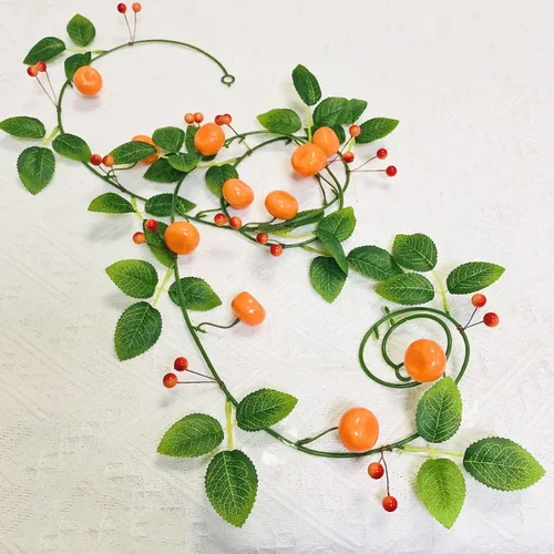Vista 18 de Vid de mandarina con tira de luces LED, vid artificial de bayas de Kumquat de 6.6 ft, 1 cadena de 20 luces LED, funciona con pilas, decoración