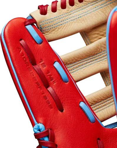 Vista 8 de Wilson 2024 A1000 - Guantes de béisbol de fuera del área, 12.25" y 12.5" Rojo/Rubio/Azul