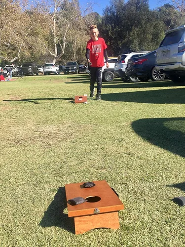 Vista 6 de WE Games Juego de Cornhole de viaje para interiores o exteriores, 16 x 10.5 pulgadas.