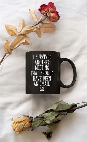 Vista 6 de Taza de café divertida con texto en inglés "I Survived Another Meeting That Should Have Been An Email Gift For Boss Office" "I Survived Another