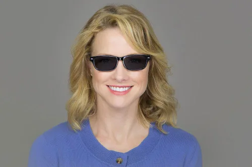 Vista 7 de Readers Gafas de sol de lectura: Las gafas de sol de lectura de Key West, estilo cuadrado de acetato para hombres y mujeres negro (Black with Smoke)
