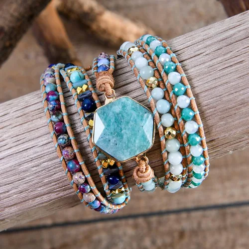 Vista 6 de YGLINE - Impresionante colección de pulseras de cuero hechas a mano