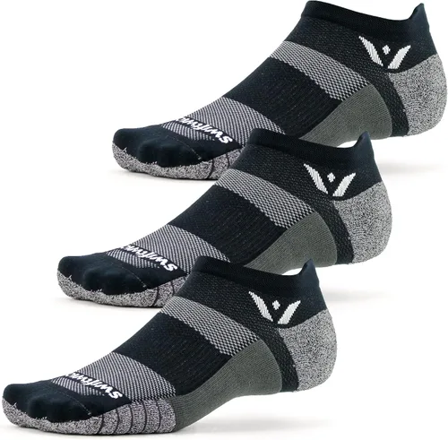 Vista 28 de Swiftwick - Calcetines antideslizantes para correr FLITE XT invisibles, calcetines de golf, máxima estabilidad Negro