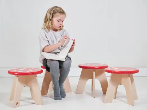 Vista 8 de Tender Leaf Toys - Toadstool - Adorable taburete colorido de madera maciza para niños a partir de 3 años