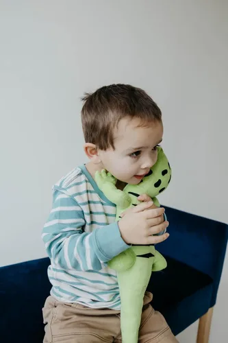 Vista 6 de The Petting Zoo Green Tree Monitor de peluche, regalos para niños, animales reptiles salvajes Onez, juguete de peluche de monitor de árbol verde, 22