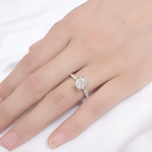 Vista 5 de DovEggs Center 2ct 6X8mm G-H-I Color Radiant Cut Moissanite Engagement Ring Solitaire with Accents 14K Gold Quality Silver Engagement Ring for Women