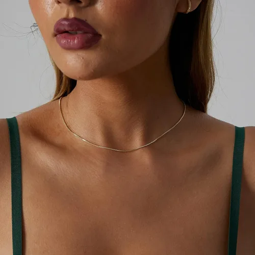 Vista 4 de CAROVO Gargantilla para mujer, delicado collar chapado en oro de 14 quilates, con lentejuelas y puntos brillantes, caja de clip satélite, collares