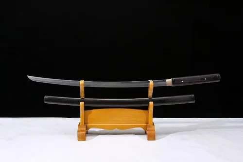 Vista 2 de Espada samurai japonesa negra hecha a mano, Katana de espiga completa de acero T10 de 41 pulgadas, hoja templada de arcilla