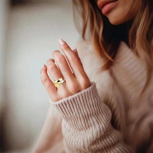 Vista 2 de Ross-Simons Italian 14kt Yellow Gold Flower Ring