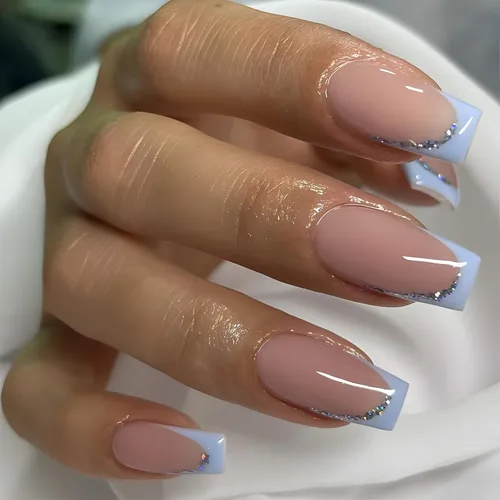 Vista 6 de Uñas postizas francesas a presión con forma de ataúd rosa estrella, diamantes de imitación, diseño brillante, cobertura completa, uñas acrílicas, 24