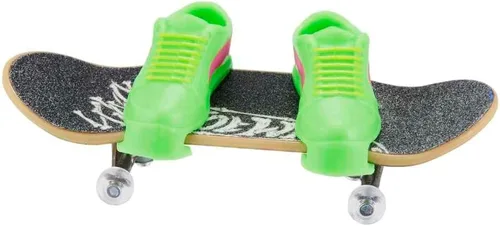 Vista 5 de Hot Wheels Skate Board 18 Shoe 3 Vehículo de juguete para niños a partir de 5 años