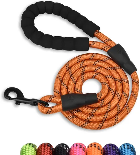 Vista 11 de Correa fuerte para perro de 5/6 pies con mango acolchado suave, cuerda altamente reflectante para caminar por la noche, hebilla de metal giratoria