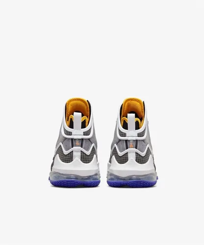 Vista 4 de Nike Tenis de baloncesto Lebron XIX de 19 pulgadas Space Jam para hombre