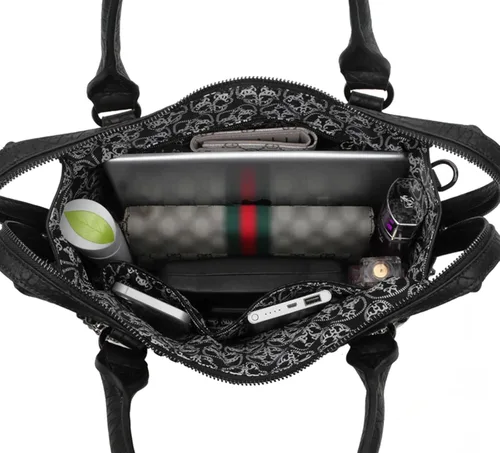 Vista 3 de Bolso de mano y monederos PU Satchel Skull Rivet Hombro Tote Top Handle Bag Negro Remache de calavera
