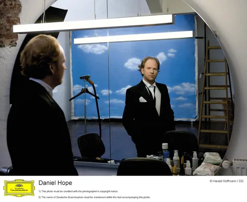 Vista 4 de Daniel Hope Air- A Baroque Journey