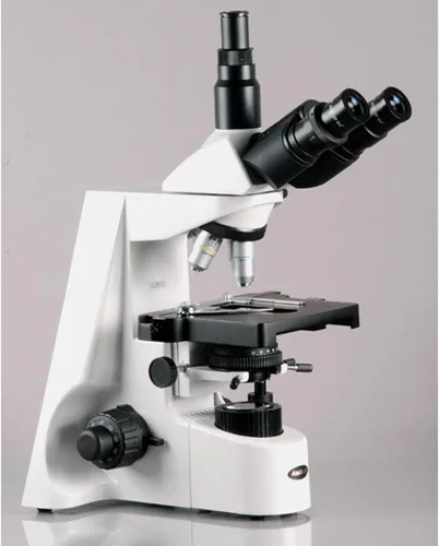 Vista 3 de AmScope Microscopio compuesto trinocular T690B-PL, aumento 40X-2000X, oculares de campo súper ancho WH10x y WH20x, objetivos acromáticos de plan