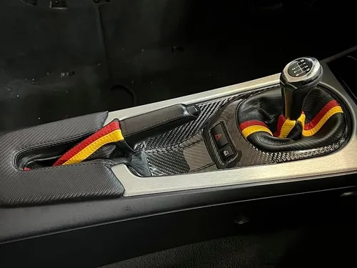 Vista 6 de RedlineGoods Maleta de cambio compatible con BMW Z4 2002-08. Hecho a medida, no universal. Piel negra italiana auténtica de alta calidad con hilo