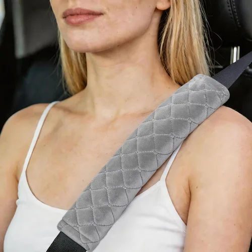 Vista 7 de Amooca Fundas Suaves para Cinturón de Seguridad del Automóvil Almohadillas de Hombro para Cinturón de Seguridad 2 PCS Ajuste Universal para Todos