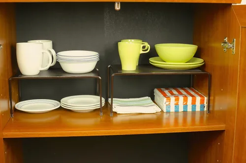 Vista 3 de Deco Brothers - Organizador de estantes ampliables para cocina y mostrador Bronce
