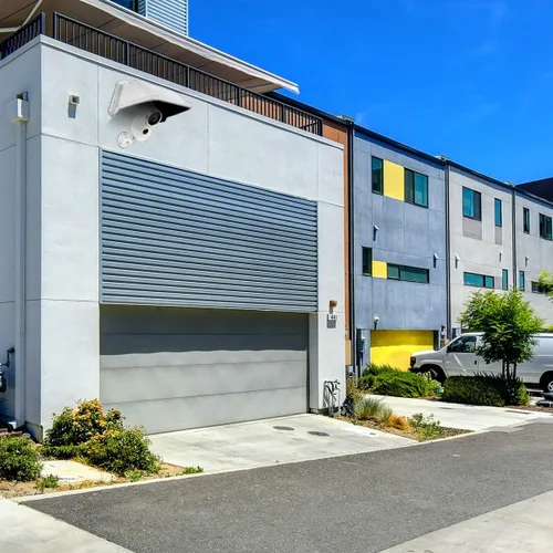 Vista 5 de OOSSXX Cámara de seguridad universal Sun Rain Cover Shield Cover Shield para cámara de vigilancia Techo protector para domo/Bullet cámara exterior